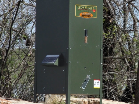 Texas Hunter Pro Series Fish Feeders