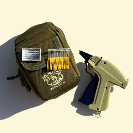 Gamefish Tagging Gun with Extra Needles and 25 Tags-Yellow