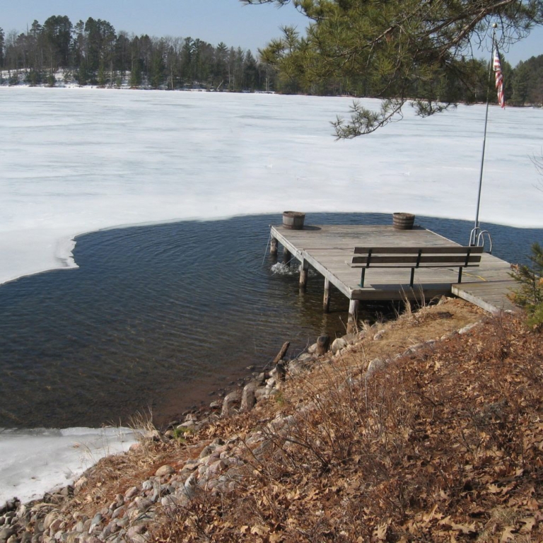 Kasco DeIcers Bjornsen Pond Management